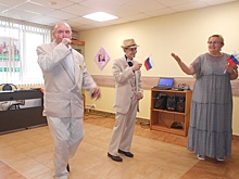 В филиале «Косино-Ухтомский» центра соцобслуживания отпраздновали День российского флага