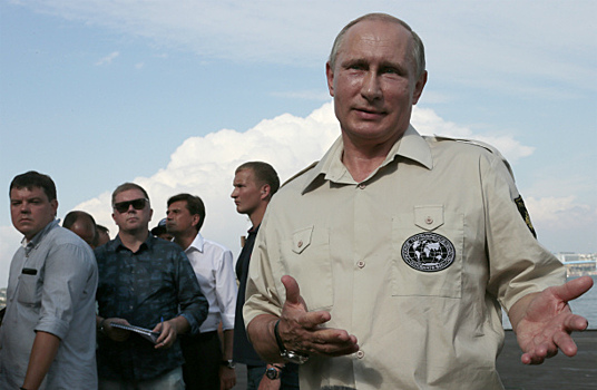 Путин рассказал о погружении на дно Черного моря