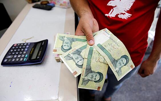 Валюта Ирана за сутки укрепилась на 20%