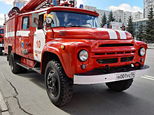 Спасатели сняли ребенка с балкона восьмого этажа в Новосибирске