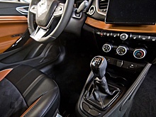 АвтоВАЗ начал отгрузку новых модификаций Lada Vesta