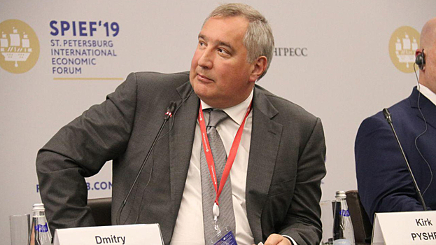 Рогозин рассказал о потере нескольких контрактов из-за санкций США