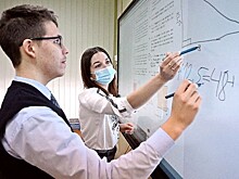 Помощник рядом: учителя будут проводить бесплатные уроки для московских школьников