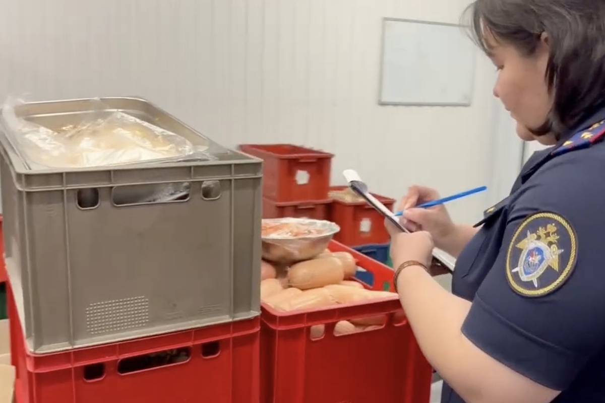 Появились новые данные об отравлении почти сотни россиян