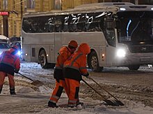 В Москве 10 тысяч единиц спецтехники ликвидируют последствия снегопада