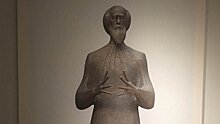 «Он запомнил его таким»: помощник Церетели объяснил замысел странного памятника Солженицыну