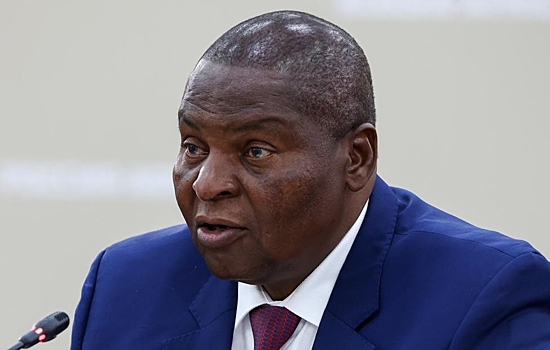 Президент ЦАР направился в Москву