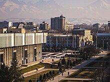 В Киргизии вступают в силу поправки в конституцию