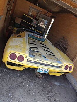 Заплатите ли вы 870 тысяч рублей за реплику Lamborghini Diablo, простоявшую много лет в гараже?
