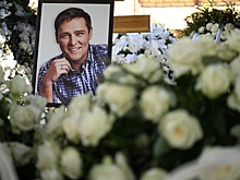 Вдова Шатунова попала в больницу после смерти певца