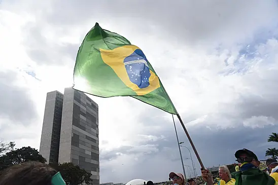В Бразилии русскоговорящая туристка избила и обматерила таксиста