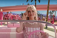 Марго Робби вернулась к дополнительным съемкам сцен для "Барби"