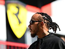 Хэмилтон разбил болид, попав в аварию на тестах Ferrari