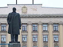 Местонахождение символов власти губернатора хотят закрепить