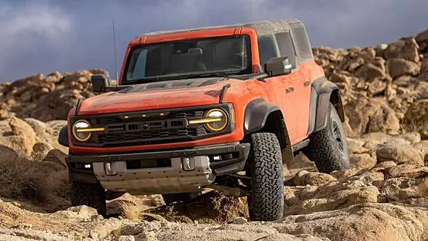 Ford Bronco Raptor распроданы на год вперед. Gif-обзор «бесстрашного» внедорожника