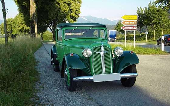 Ретрокар, как в «Кавказской пленнице», выставили на продажу: безумно дорого