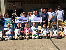 Учительница выиграла состояние и продолжила работать в школе