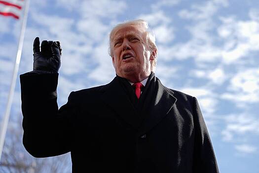 Трамп заявил о движении американской военной армады к Ирану