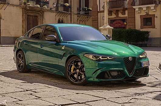 «Заряженные» Alfa Romeo получили спецверсию с форсированным двигателем