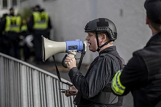 Сжегший Коран шведский политик анонсировал новые акции
