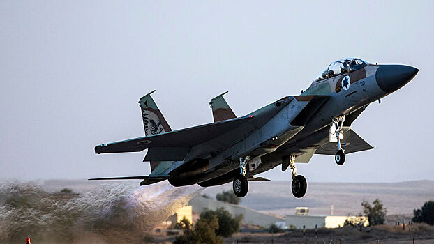 Истребители Израиля атакуют "террористические цели" в Газе