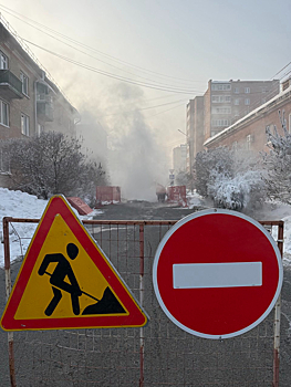 Дорогу в Кемерове перекрыли из-за аварии на теплосети – что там происходит