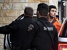 Почему убийца со стволом-«призраком» стал национальным героем Америки
