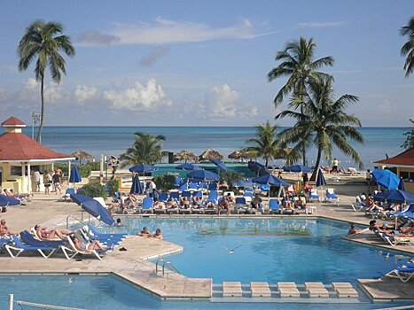 Багамские острова отменили  предварительные тесты для привитых