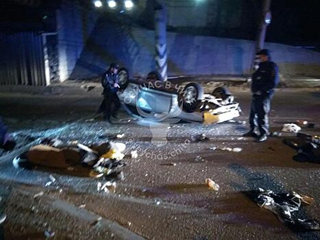 Водитель и пассажир Toyota Mark II скрылись с места ночного ДТП по улице Ярославского