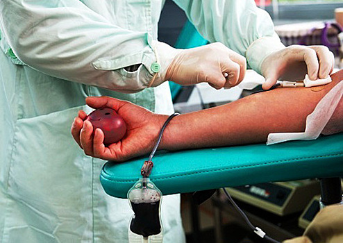 Военнослужащие общевойсковой армии ЗВО в Воронежской области сдали более 50 литров крови во Всемирный день иммунитета