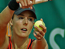 Француженку оштрафовали за оголение на US Open