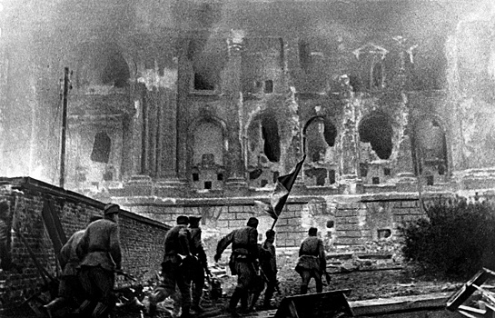 Умер последний участник штурма Рейхстага