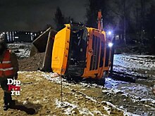 В Петрозаводске в строительную яму упал второй за неделю самосвал