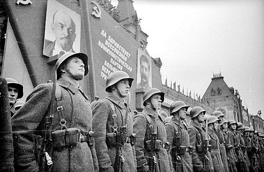 Почему наша армия не сдержала вторжение Гитлера