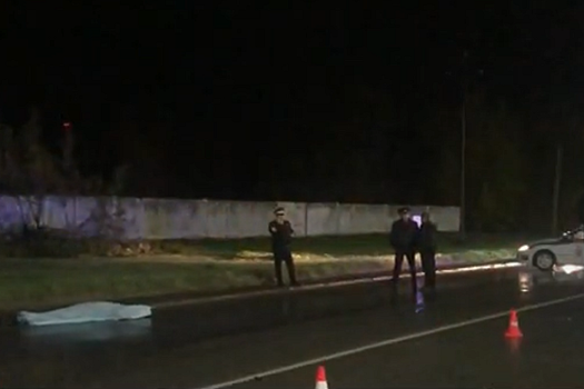 В Нефтеюганске молодой водитель насмерть сбил женщину