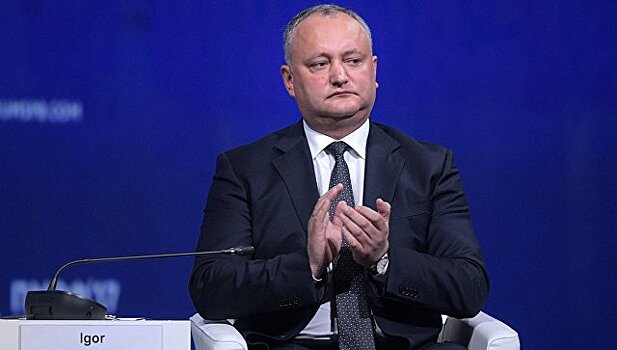 Социалисты Молдавии начали подготовку к референдуму, предложенному Додоном