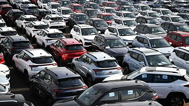 Регистрации кроссовера «Москвич 8» подскочили в 4 раза всего за месяц