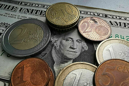 Орешкин рассказал о планах обойтись без SWIFT во внешней торговле