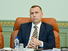 Губернатор Шумков на 10% повысил зарплату врачам и медработникам