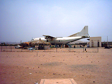 Заглавное изображение Самолет-памятник «СССР»