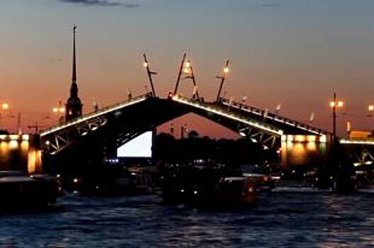 Более 3 миллионов человек посетили шоу «Поющие мосты» в Петербурге