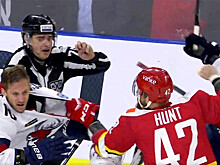 В матче КХЛ «Куньлунь» — «Торпедо» едва не произошло массовой драки