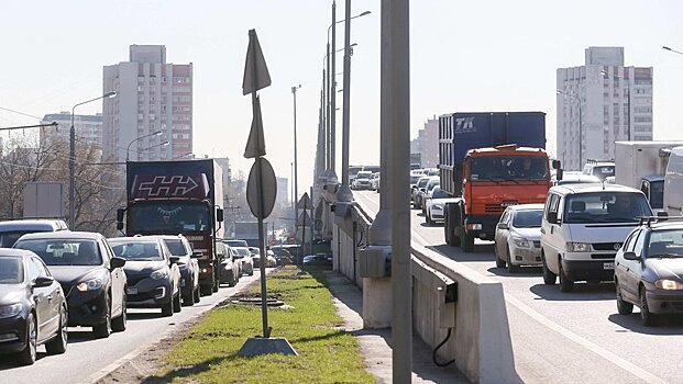 ГД поддержала законопроект об отслеживании транзитных грузов с помощью навигационных пломб