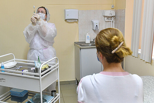 В Оперштабе Москвы рассказали, как оформить больничный по ОРВИ, COVID и контактным лицам