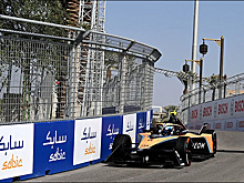 В Формуле Е установили систему аварийного торможения