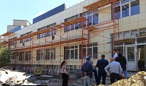 Прокуратура проверила выполнение работ на стройках Азова