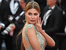 Собчак предложила Боне интервью