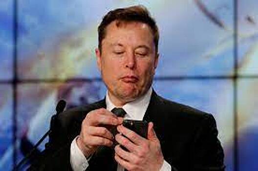 Илон Маск посоветовался с подписчиками о продаже 10% акций Tesla