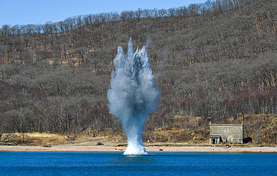Турция и Украина обсуждают защиту от мин и катеров-камикадзе в Черном море