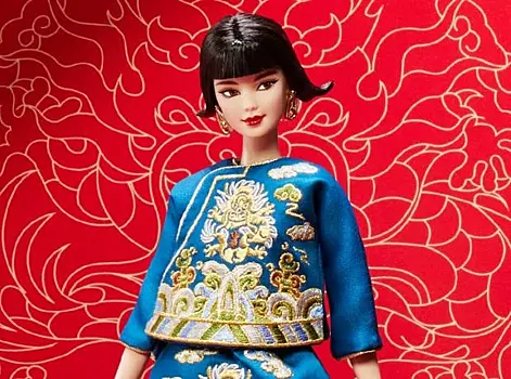 В продажу поступила Барби в китайском традиционном костюме